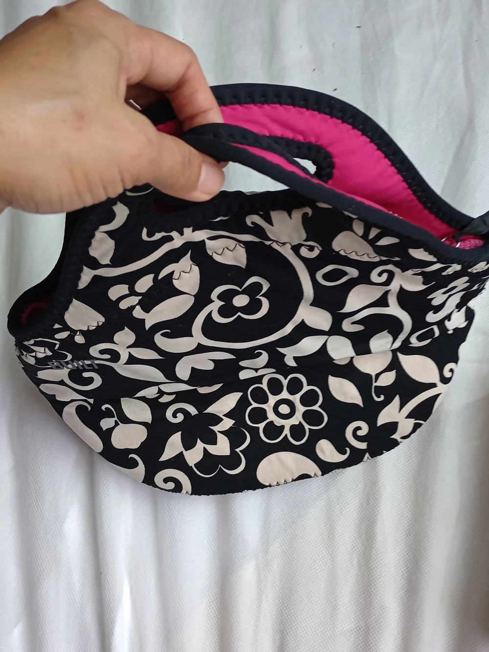 BUILT NY French Bull Gourmet Getaway Floral Neoprene Lunch Tote Bag